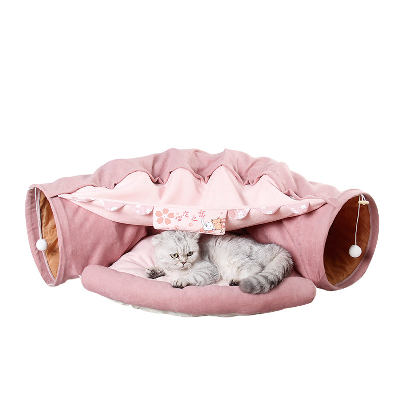 Interactive Cat Tunnel: Perfect for Playtime!